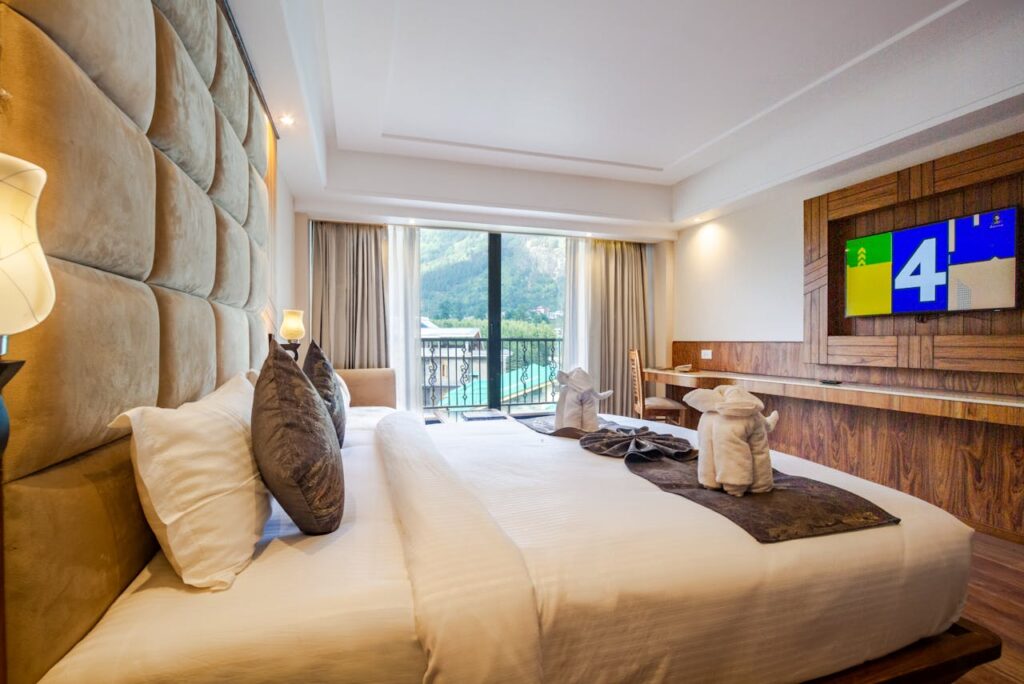 What luxury travelers expect from 5-star hotels in Sapporo